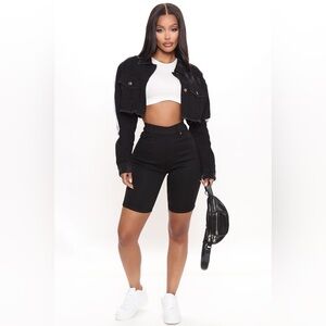 Fashion Nova Raine Super Stretch Pull On Biker/Bermuda Style Shorts - Black